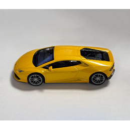 Scale model Lamborghini Huracán Coupé (scale 1:43, about 10x4x3