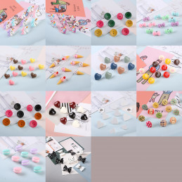 Set of 9 cute thumbtacks in a box (model: unicorn1)